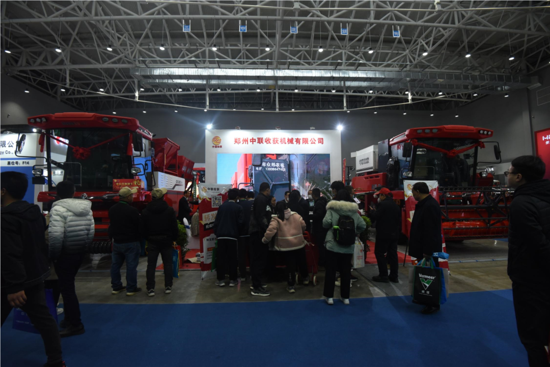 【2023全國(guó)農(nóng)機(jī)展】中聯(lián)收獲三大產(chǎn)品“引爆”現(xiàn)
